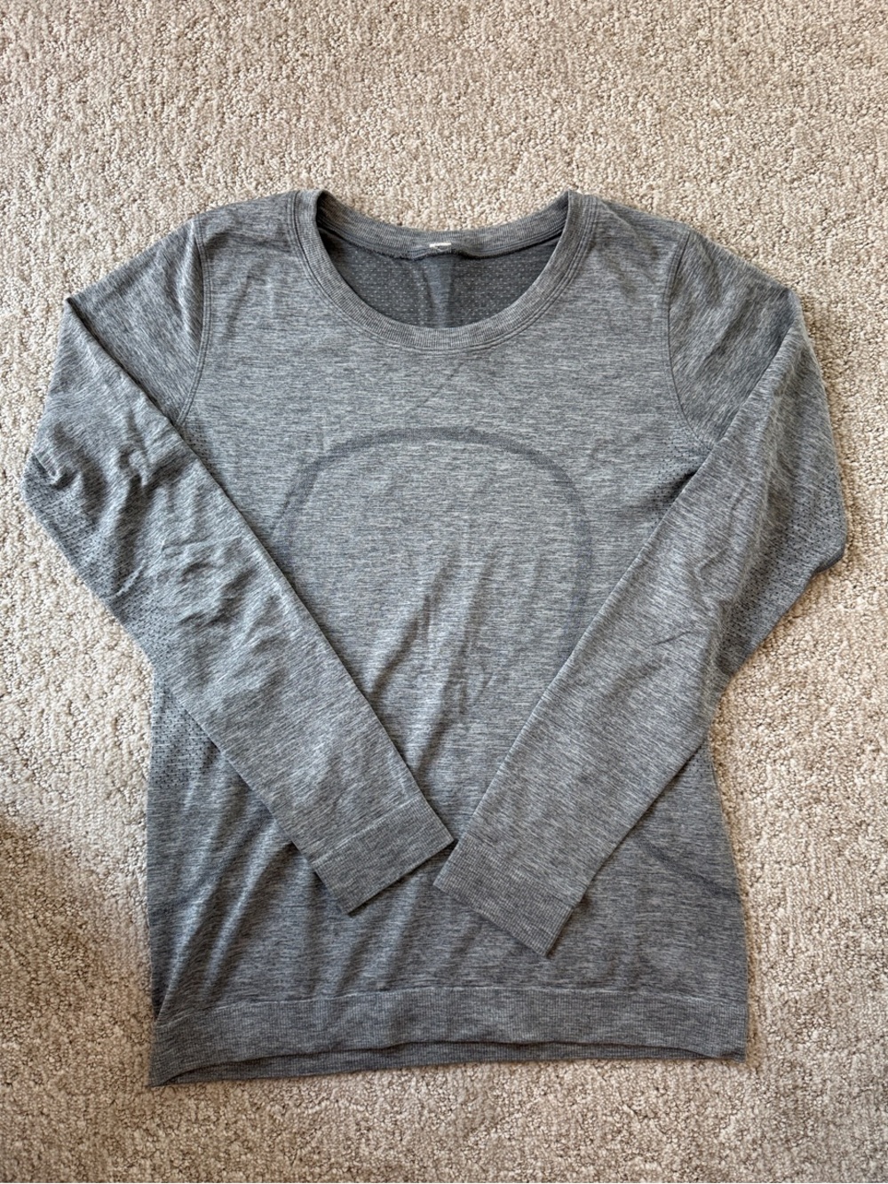 Lululemon Long Sleeve Swiftly Tech size 4